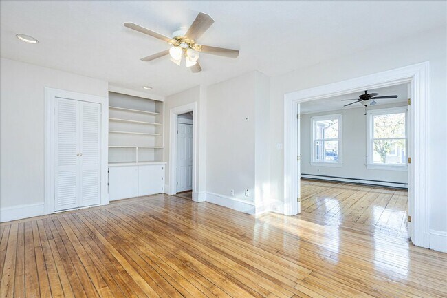 Photo - 9 Lapham St