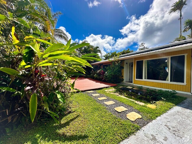 Building Photo - 13-1148-1148 Kahukai St Rental