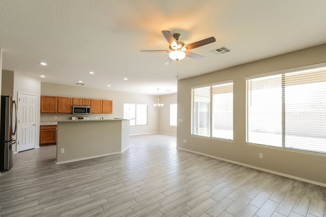 Photo - 13797 W Redfield Rd