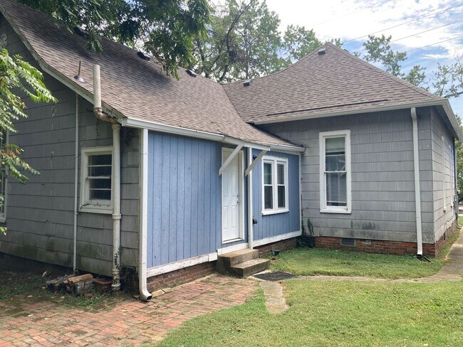 Photo - Home for Rent in Historic Horton Waverly Area on Reservoir Hill