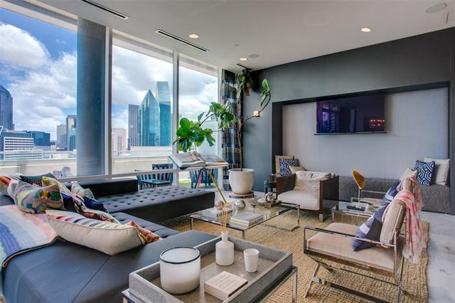 Photo - 2408 Victory Park Ln Unit 1439