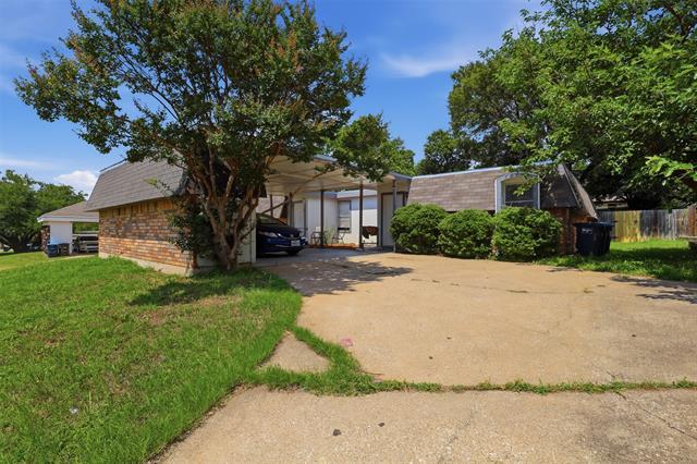 Photo - 6811 Trail Lake Dr