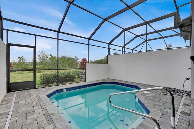 Photo - 486 Captiva Dr