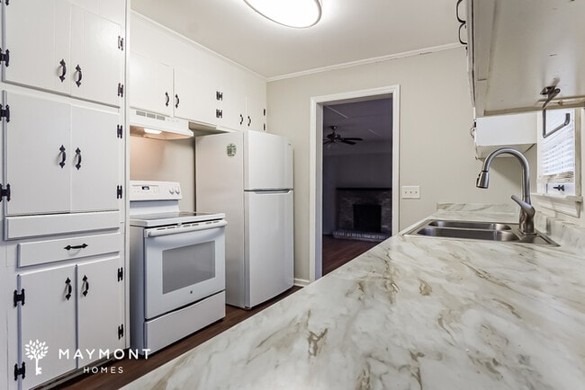 Photo - 14347 Ashborough Dr