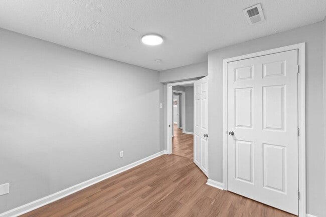 Photo - 2707 Woodland Ave