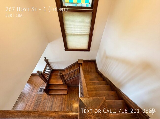 Photo - 267 Hoyt St Unit 1 (Front)