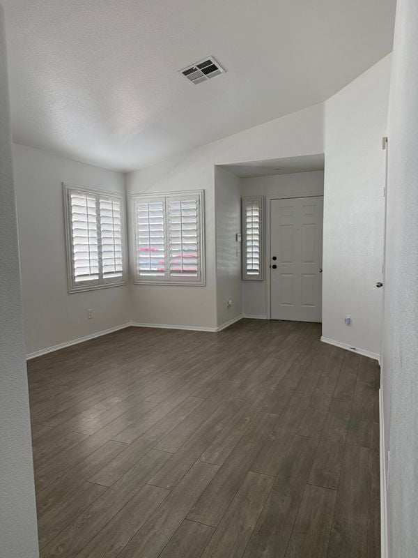 Photo - 8109 Chambersberg St