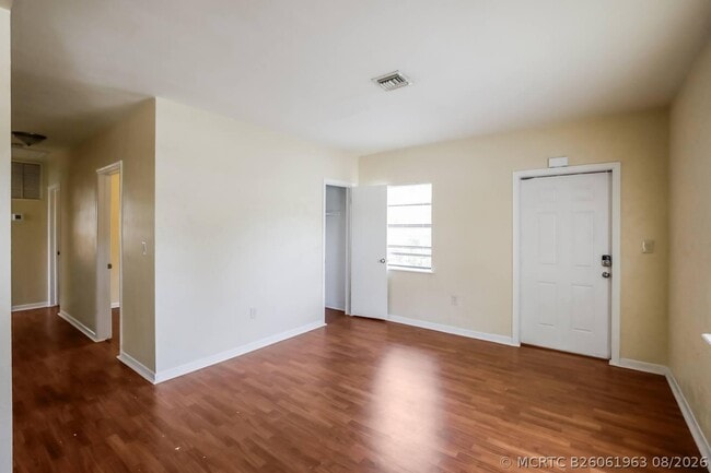 Photo - 1815 NE 178th St