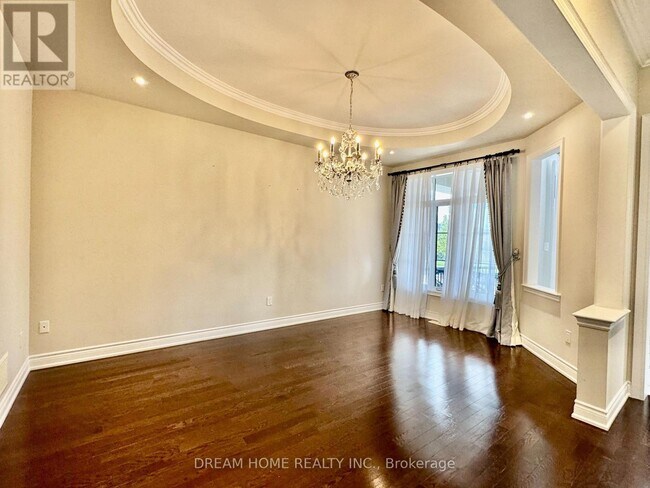 Photo - 28 Larkin Ave