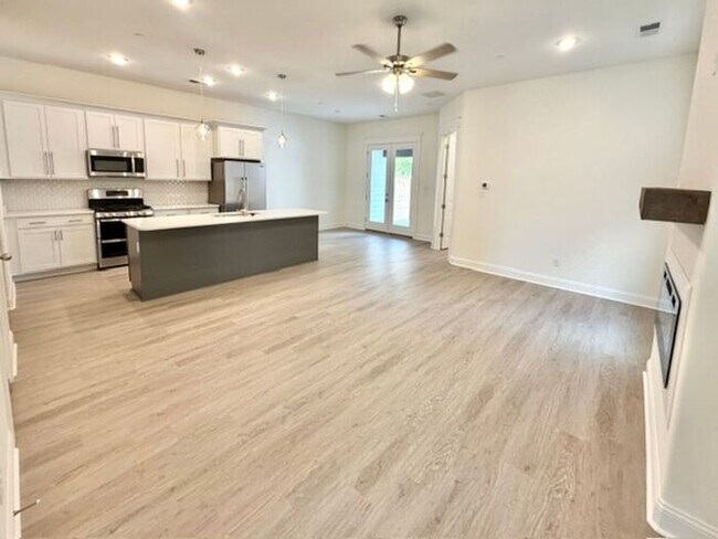Now Leasing a Brand New 4-Bedroom 3.5 Townhome in Olive Branch-Minutes from Methodist Hospital