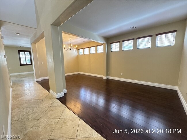 Photo - 3373 Osiana Ave