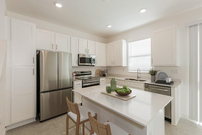 Parkside - SQFT 1527 - Aspen - Kitchen - Parkside