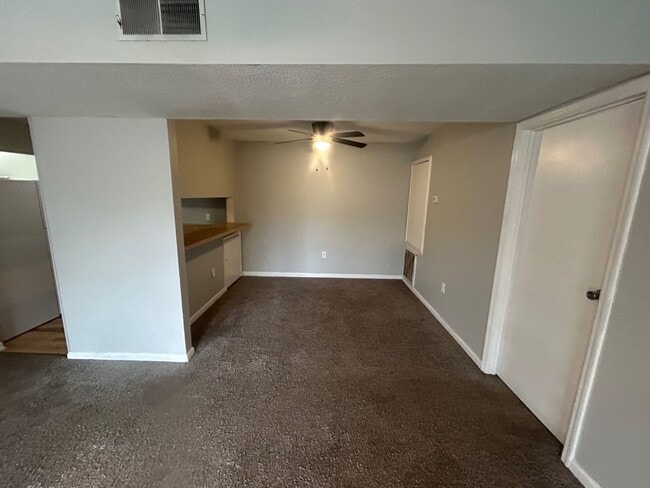 Photo - 3609 Juneau Rd