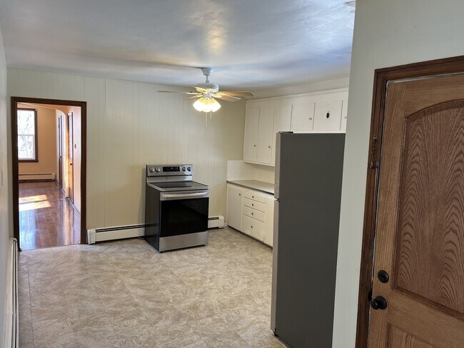 Photo - 1625 N 4th St