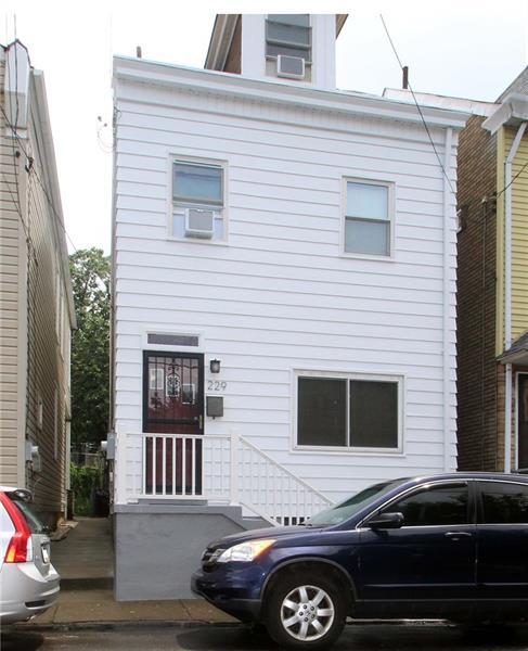 Building Photo - 229 Edmond St