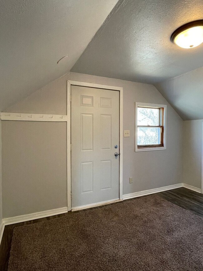 Photo - 405 E Watertown St Unit 3