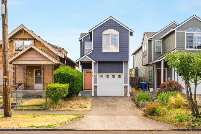 Building Photo - Charming 3-bdrm/2-bath Slender Home in Roseway. Fenced backyard, 1-car garage
