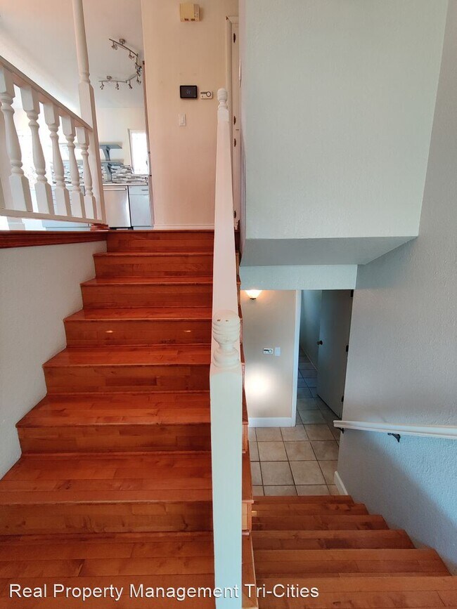 Photo - 4 br, 2 bath House - 1861 Stevens Dr