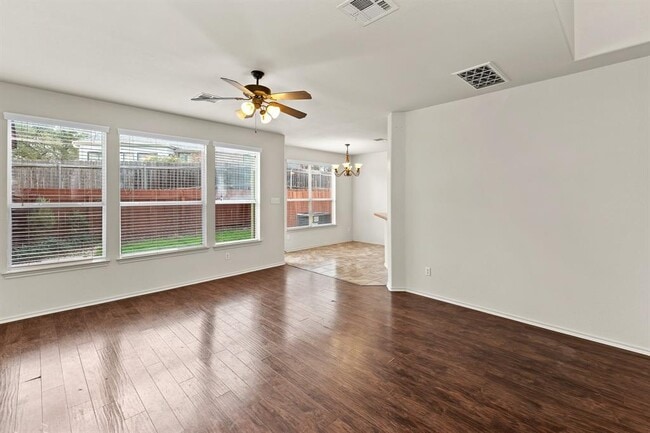Photo - 2410 Great Oaks Dr Unit 202