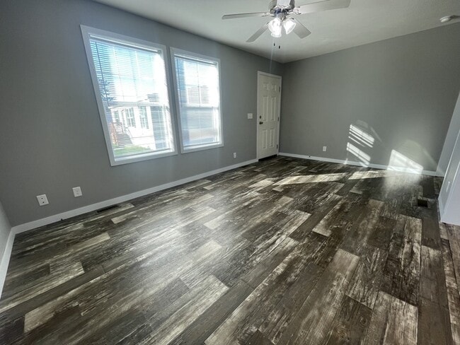 Photo - 38033 Ducharme Dr