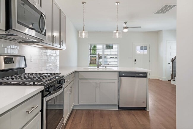 232 Huntley Knl Pl