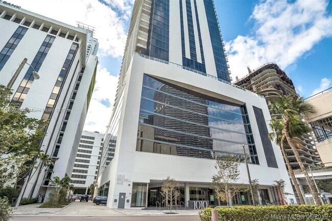 Building Photo - 1010 Brickell Ave Unit 4710 Rental
