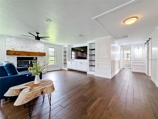 Photo - 12756 Poinsettia Ave