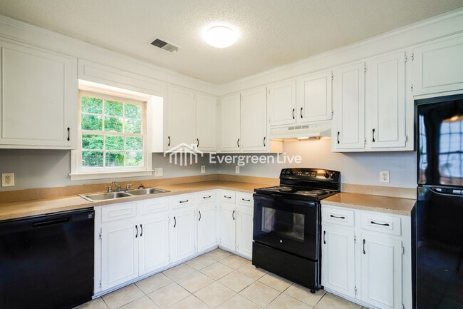 Photo - 108 Gales River Rd