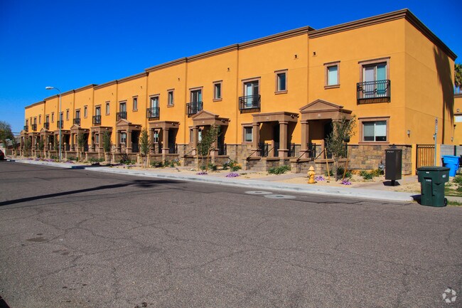 Brownstone at the Biltmore - Brownstone at the Biltmore