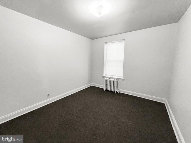 Photo - 352 N Gross St