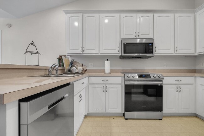 Photo - 3528 Leighton Hall Ct