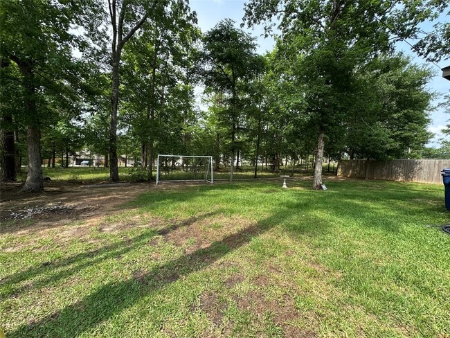 Building Photo - 15063 Arrowhead Loop E