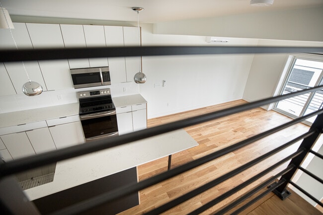 Photo - 54 West Ave Unidad 6