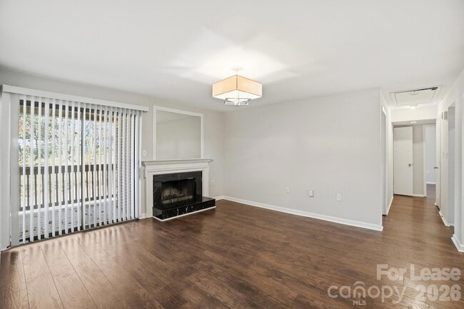 Photo - 4948 Sardis Rd