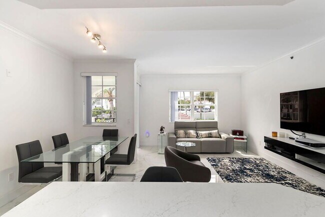 Photo - 3205 NE 184th St Unidad 9203