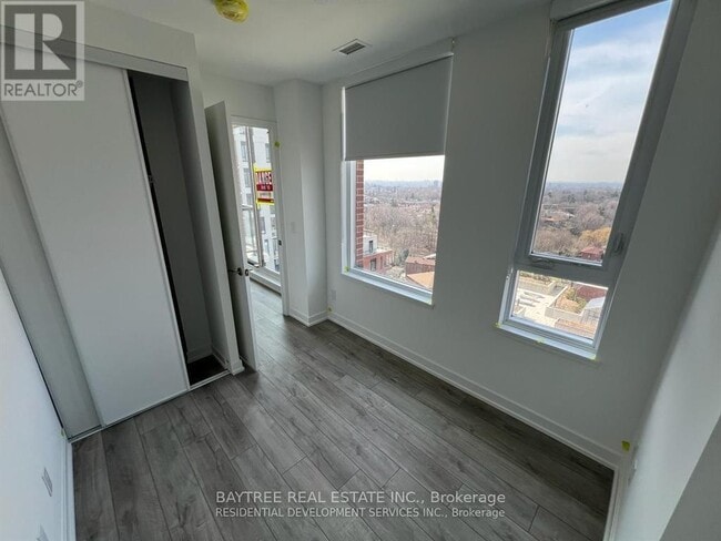 Photo - 3100 Keele St Unit 1102