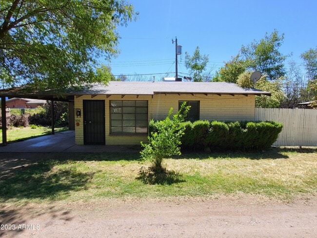 Building Photo - 4136 N 17th St Rental