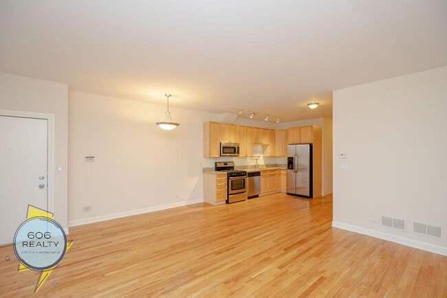 Photo - 3347 N Clark St Unidad 1NW