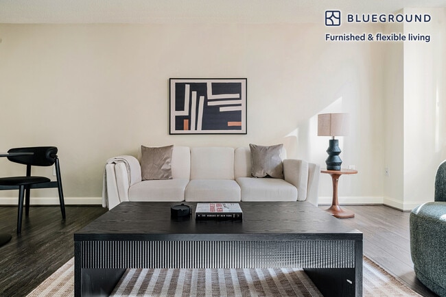 Photo - 4835 Cordell Ave Unidad SI FL5-ID1220