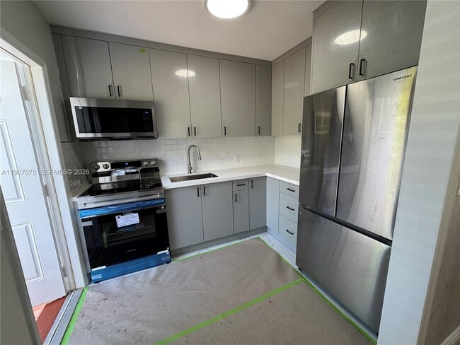 Photo - 51 Montilla Ave