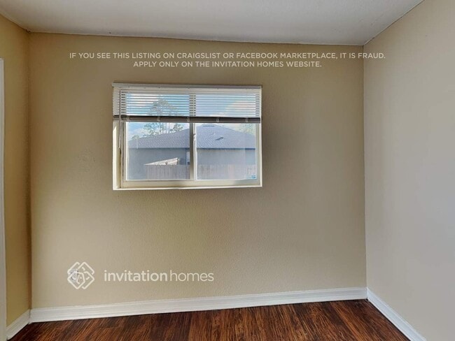 Photo - 2845 Dongola St