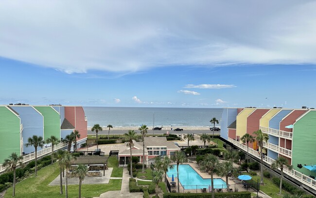 Oceanfront Lofts - Oceanfront Lofts