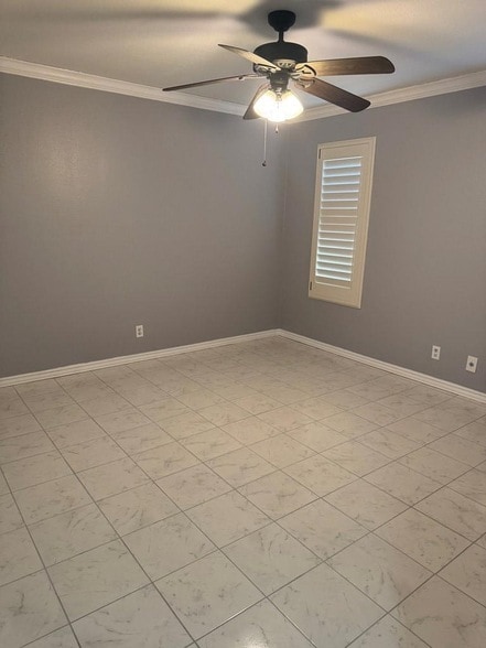 Photo - 403 Crenshaw Dr