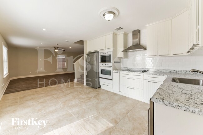 Photo - 636 Chickadee Dr