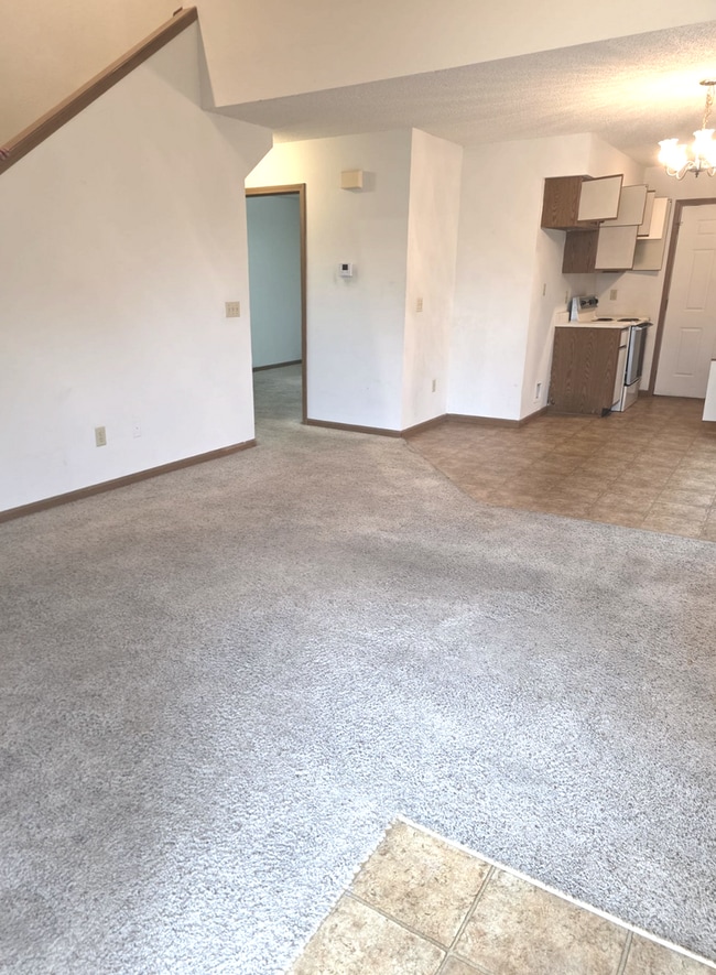 Photo - Great 3 Bed 2 Bath 2 Car Garage Split Level Duplex- Pets ok!