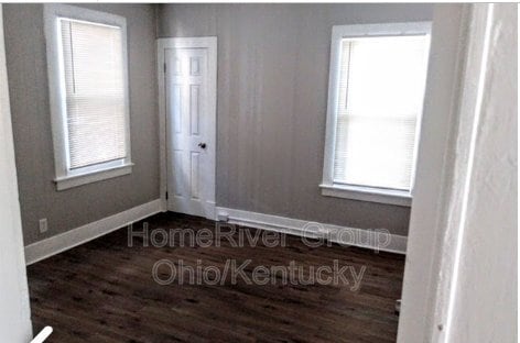 Photo - 321 S 43rd St