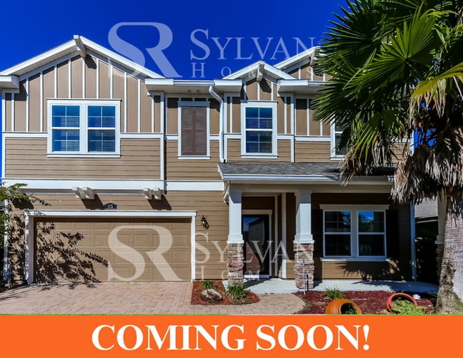 Building Photo - Your dream home awaits!