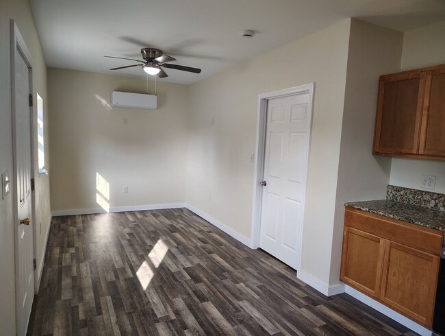 250 Wilson St Unit A