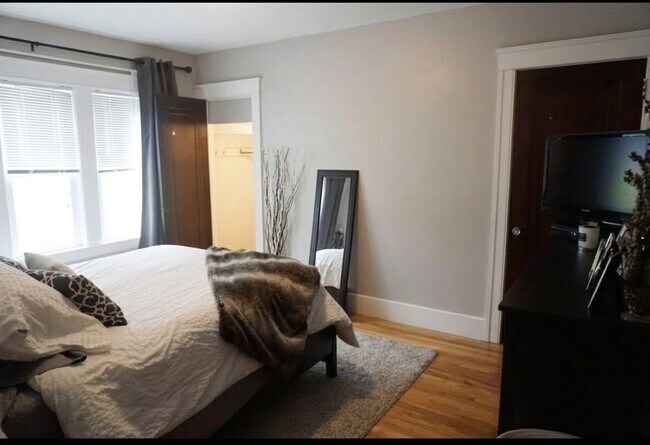53 Sagamore Rd Unit 1