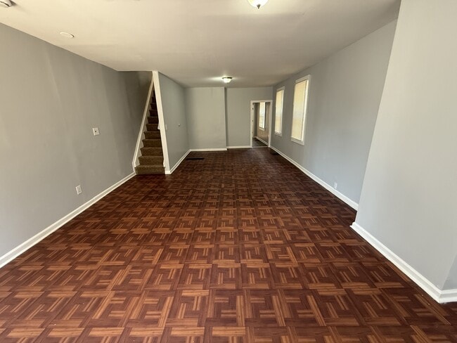 Building Photo - 1708 S 6th St